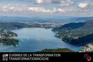 Une vue aérienne montre la ville de Klagenfurt am Wörthersee, en Autriche 